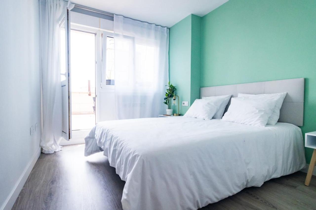 Апартаменти Lujoso Atico Entre 2 Playas Con Garaje, Terraza, Vistas Y Wifi Хіхон Екстер'єр фото