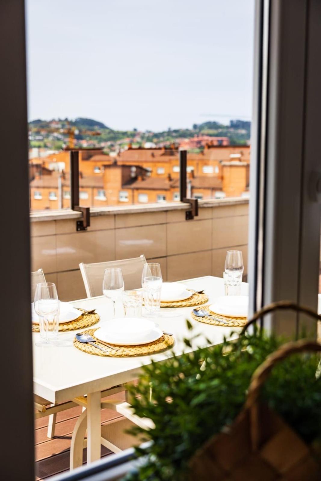 Апартаменти Lujoso Atico Entre 2 Playas Con Garaje, Terraza, Vistas Y Wifi Хіхон Екстер'єр фото